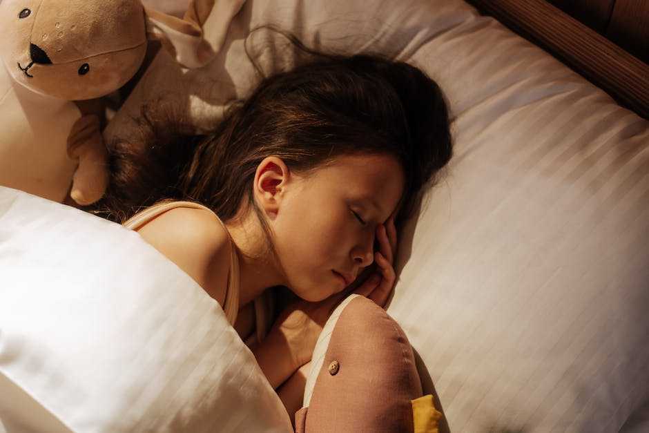 The Link Between Sleep and Weight Loss: How to Improve Your Sleep