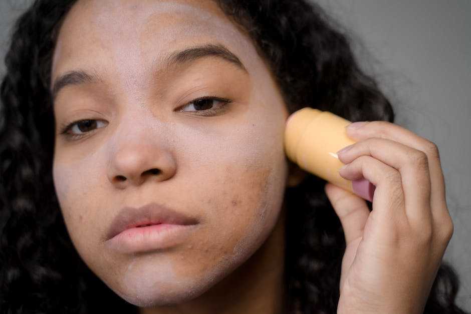 The Best Skincare Products for Acne-Prone Skin: How to Clear Up Your Skin